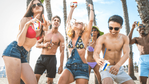 spring-break-build-wall-cancun-mexico-dir