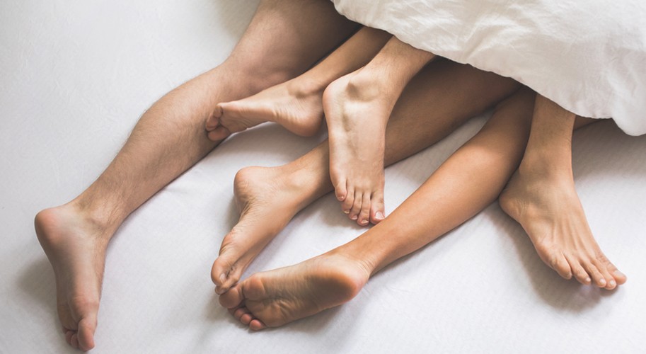 open-relationships-hero