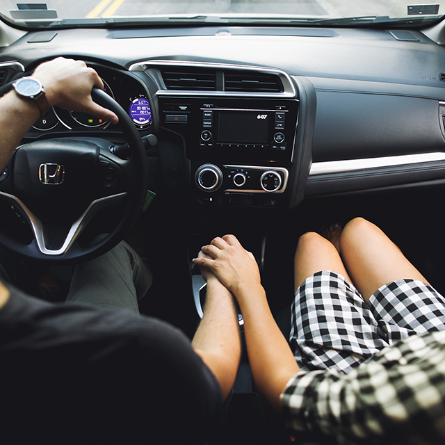 1_c_couplesroadtripsurvivalguide