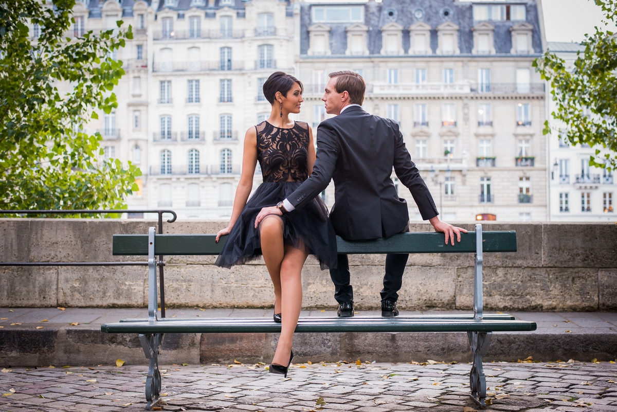 am-to-pm-look-for-stylish-couple