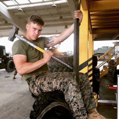 a77e8d2f44d4fb63a79c06032b94a05d